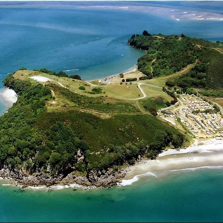 Bowentown Beach Holiday Park Вайхі Екстер'єр фото